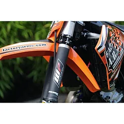 Калъфи за колове RFX Race Series Forkshrink Upper Fork Guard w/ Showa Logo - White