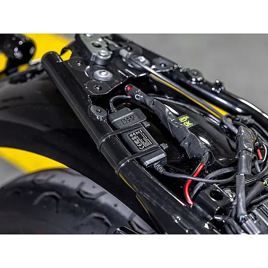 USB зарядно QUAD LOCK