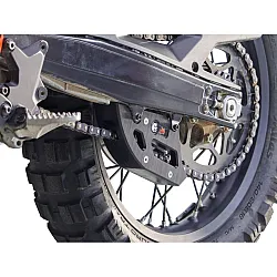 Водач за верига KTM 390 ADV 25-26 AXP RACING AX1800