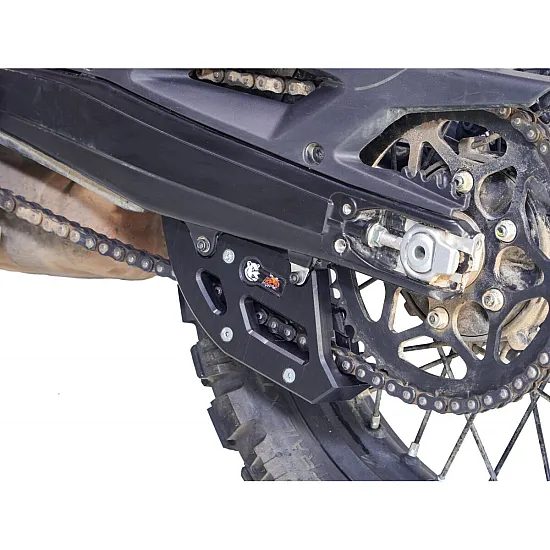 Водач за верига KTM 390 ADV 25-26 AXP RACING AX1800