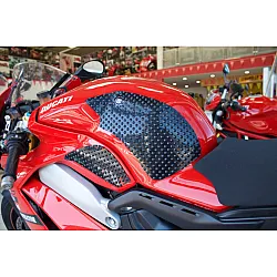 Протектор за резервоар R&G RACING Eazi-Grip Evo Tank Traction Pads Set - Black Ducati Panigale V4