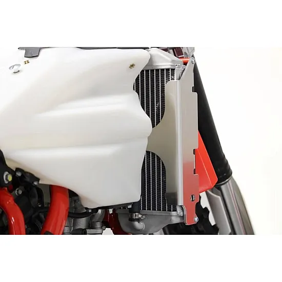 XTR предпазна кора 8MM BETA 350-390-450-480-500RR AXP RACING AX1584